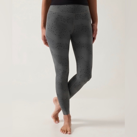 ✨NWT! Athleta Transcend 7/8 Tight in Star Texture Grey, size S. - Picture 1 of 9